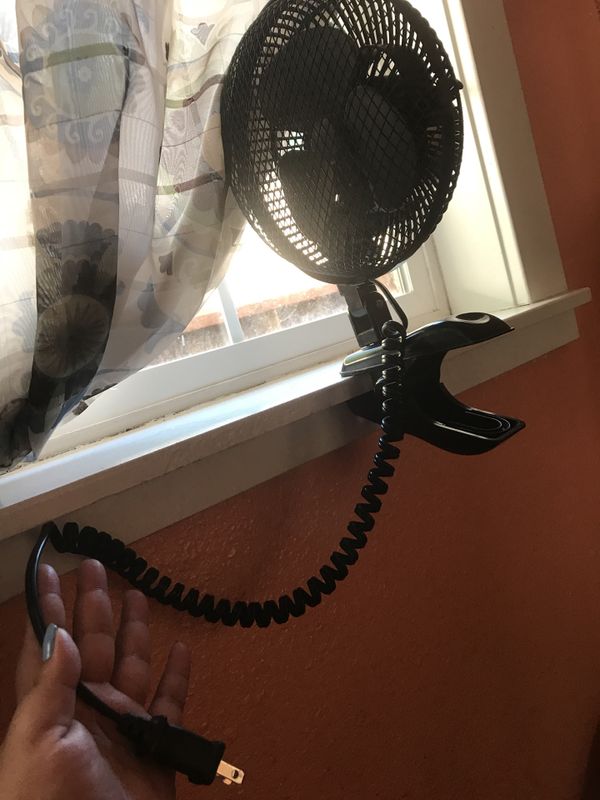 Clip On Desk Fan For In Oakland Ca Offerup