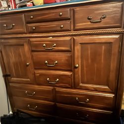 Solid Wood Dresser 