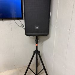 Brand New JBL EON715 Speaker
