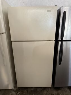 Magic Chef Fridge