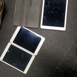 3 Ipads For Parts