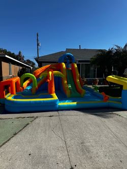 Inflatable Water Slide with Air Blower