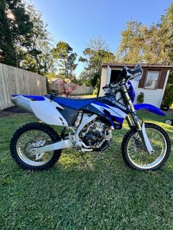 Dirt bike