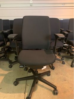 Saviorback: Steelcase Amia Guaranteed to be better than Herman Miller Aeron