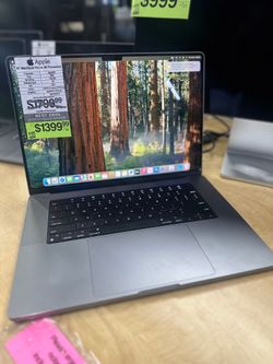 HUGE APPLE SALE 16" MacBook Pro Retina M1 Pro 10-Core CPU, 16-Core GPU, 16GB Ram, 1TB SSD 2021
