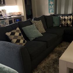 Blue Fabric (4 Seat Sectional W/chaise) 2 Pieces Total