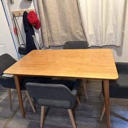 Dining Table With Chairs 