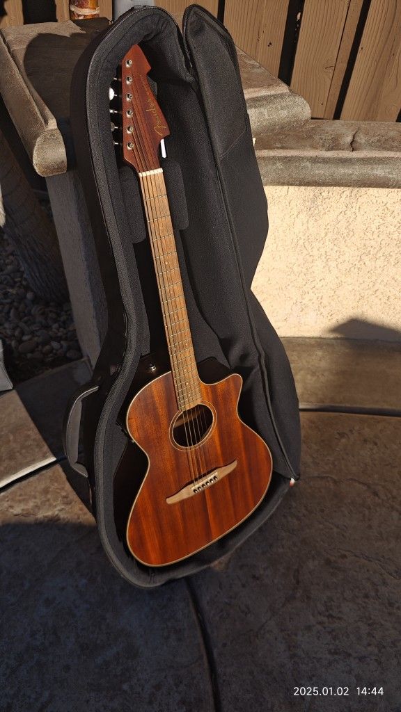 Fender California Newporter Special All-Mahogany Acoustic Electric Guitar