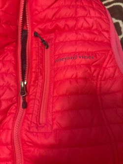 Vineyard vines adorable pink vest