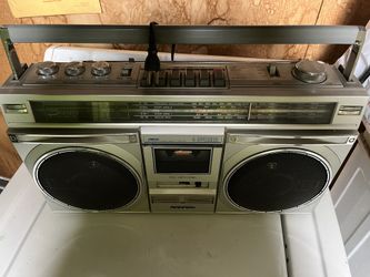 Working  Vintage M9935K  Boombox