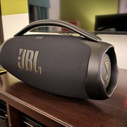 JBL Boombox 3 Wifi