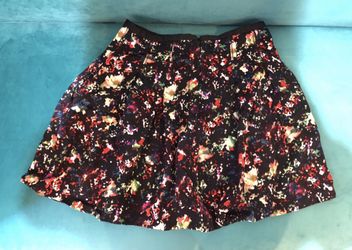 New gap floral skirt