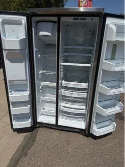 GE Profile Fridge/Freezer