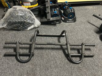 Pull up bar