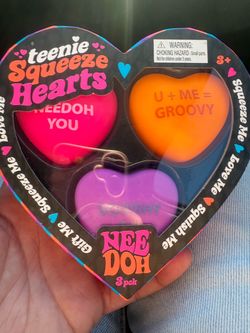 Needoh Teenie squeeze hearts