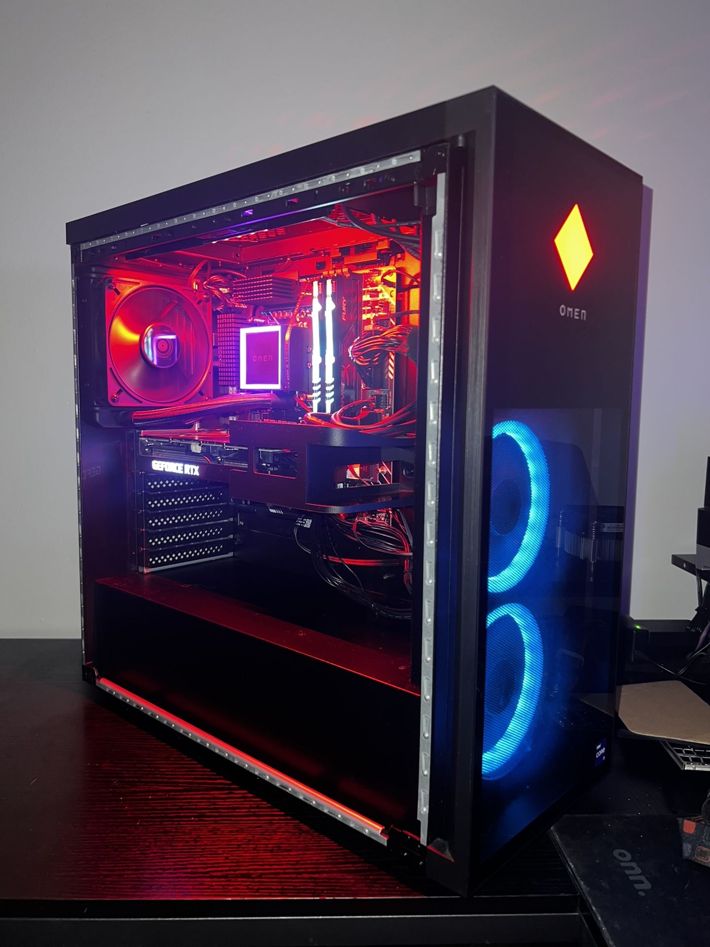 High End RGB Gaming / Work PC i7-12700K | 16GB | RTX 3060 Ti | 1TB SSD | Win 11 | WiFi