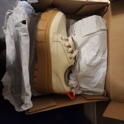 Sorel Shoes