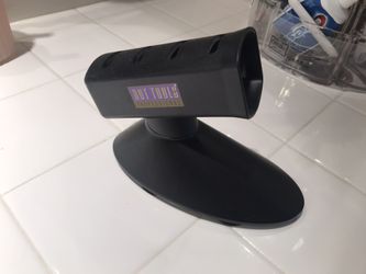 Hot tool holder