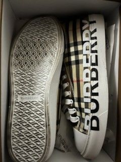 Burberry Sneakers