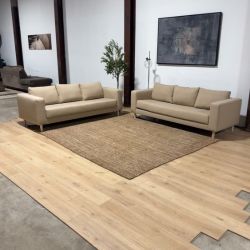 High End Sofa Set Sofa Set (Retail $3090)
