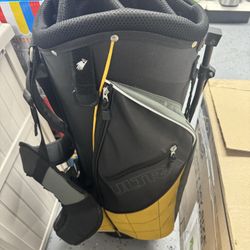 Open box outlet Open box outlet  716 e acequia ave  Visalia Ca 93292 Monday -Friday 10am to 6pm  Saturday 10am to 2pm Store Cellphone  H