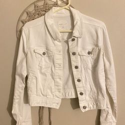 White Jean Jacket 🤍