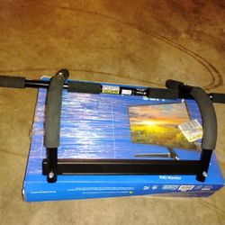 Like New Workout Bar.