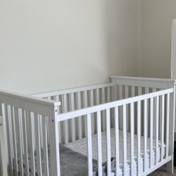 Baby Crib with Mattress
