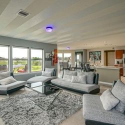 Living Room 5 Pc Set