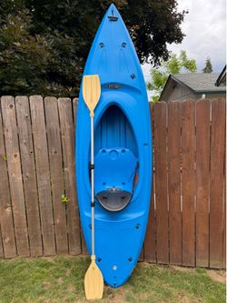 10 FT Kayak - 129$