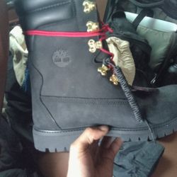 Timberland 40' Below 
