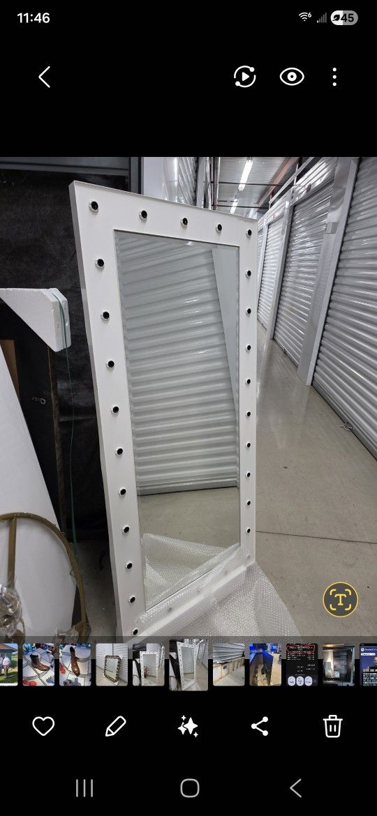 Vanity/Makeup/ Dressing Room Mirror