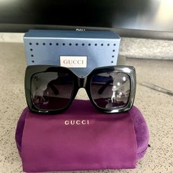 New Gucci GG0083s Oversized Square Women Black Sunglasses