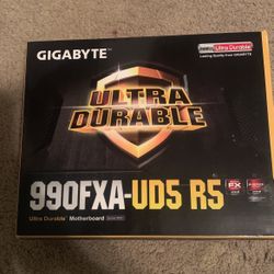 Ultra Durable 990FXA-UDA R5