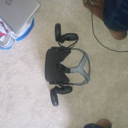 Oculus Quest vR Set Perfectly Working