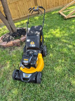 Dewalt Gas Mower 7.25ft 163cc Self Propelled RWD Working Very Well