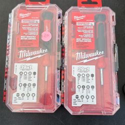 New Milwaukee Multi Bit Screwdriver 