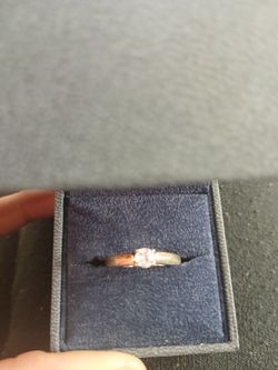 Half Carat Round Cut 14 Kt Diamond Ring Valentine Special 