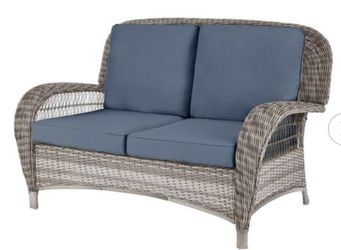 Beacon Park Gray Wicker Outdoor Patio Loveseat with Sunbrella Denim Blue Cushions