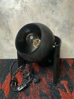 kenroy lighting 20508 BL-1 Table lamp with CIRCLE black shade (#30B