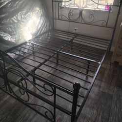 Queen Size Bed Frame 
