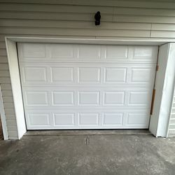 8' X 7' Almond Garage Door for Sale in Houston, TX - OfferUp