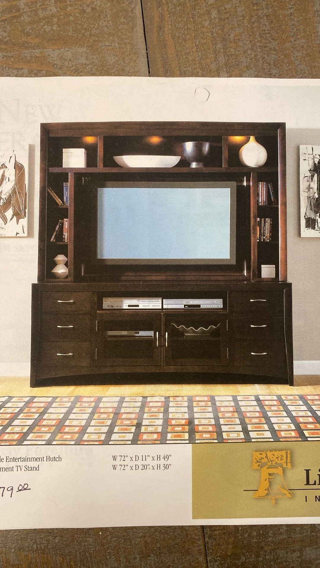 Entertainment TV Stand With Lighted Hutch (mountable) 