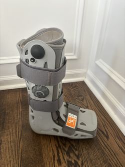 Air Cast / Walking Boot