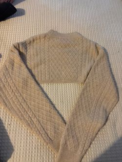 House of Harlow 1960 sweater!