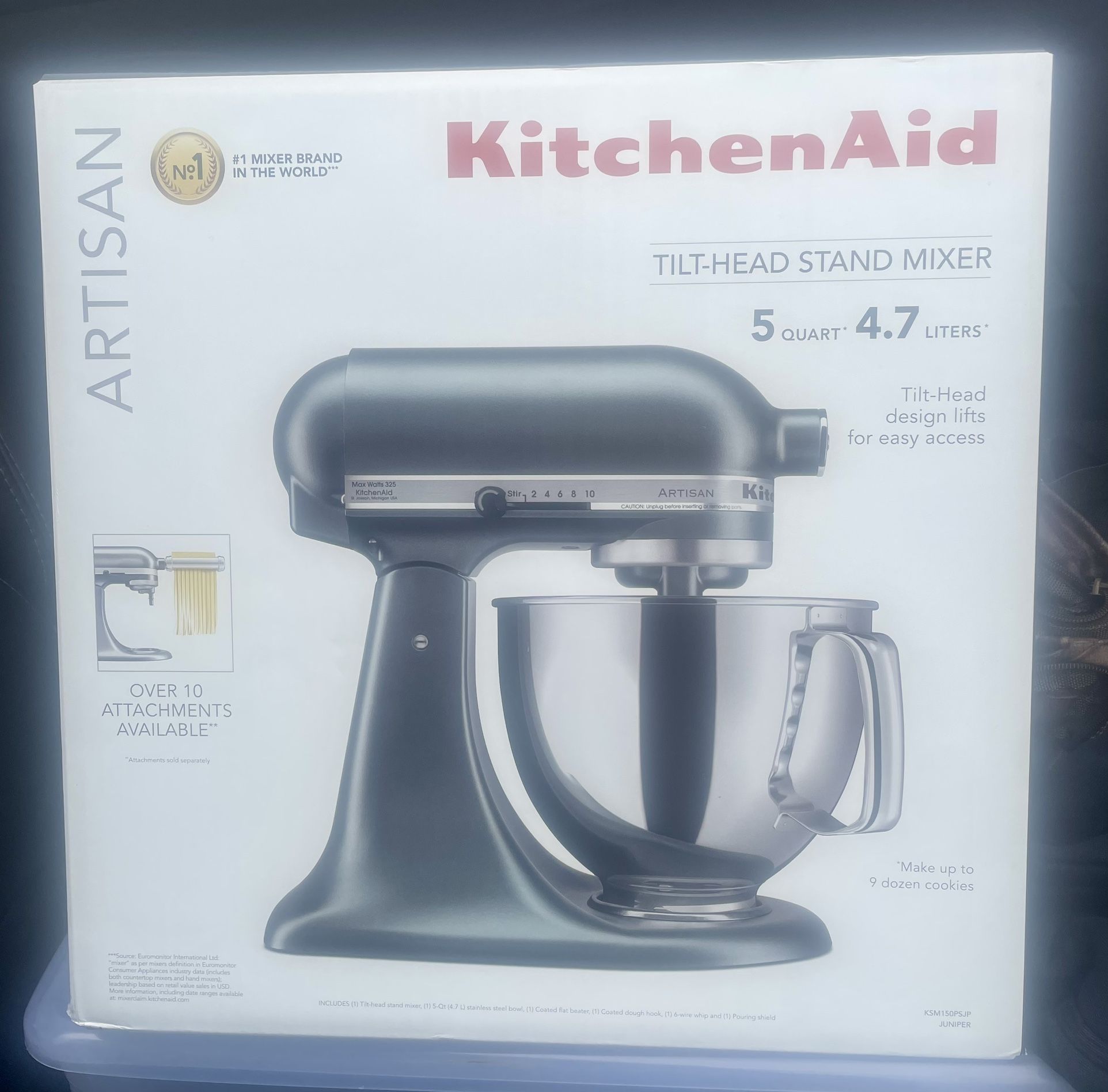 KITCHEN AID 5 QUART STAINLESS STEEL STAND MIXER BRAND NEW IN BOX