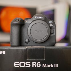 Canon R6 mark iii camera