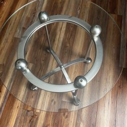 Sofa , Chair , 1side Table And 4 Pillows 