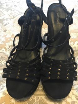 Platform sandals