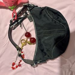 Coach Vintage Hobo Signature Canvas Bag 